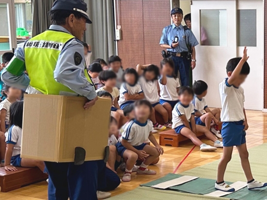 川東保育所で年少～年長さんに交通安全教室