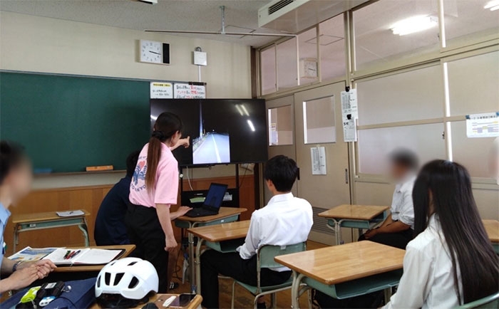 園部中学校でヘルメット着用講習会