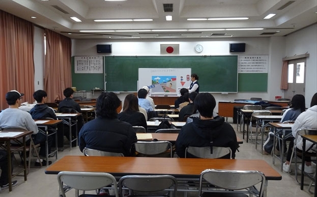 京産大と佛教大の学生さんを「自転車安全利用プロモーター」に任命✨