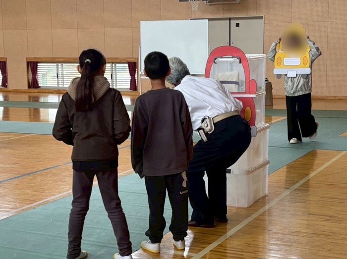 胡麻郷小学校で交通安全教室を開催