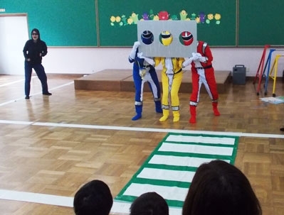 松井ケ丘幼稚園で交通安全教室♪