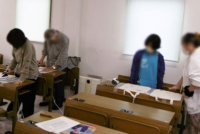 きんき安全自動車学校で反射材プリントエコバッグづくり