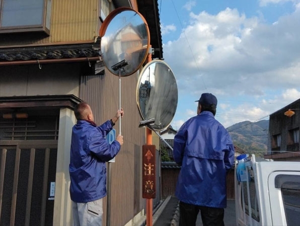 加悦地域のカーブミラー清掃活動✨