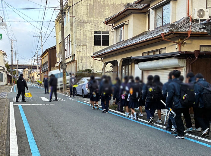 瑞穂小・瑞穂中の通学路見守り活動