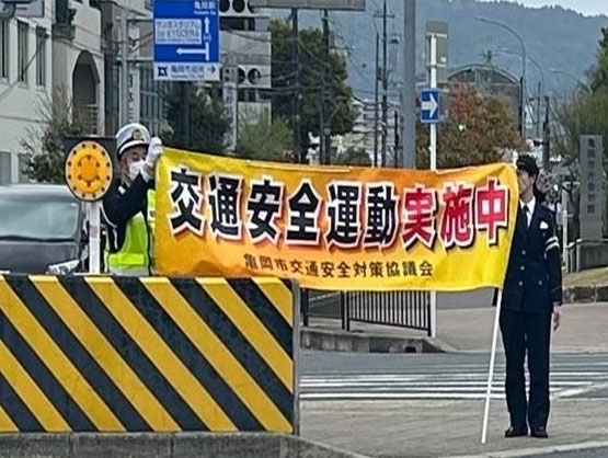 市内各地で春の全国交通安全運動に関わる街頭啓発活動！