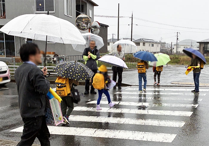 京都中部総合医療センター周辺で思いやり運転を呼び掛け！