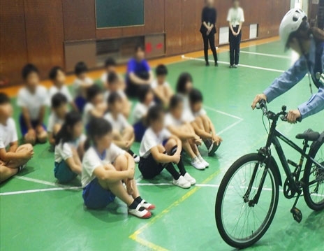 田辺東小学校で交通安全教室を開催！