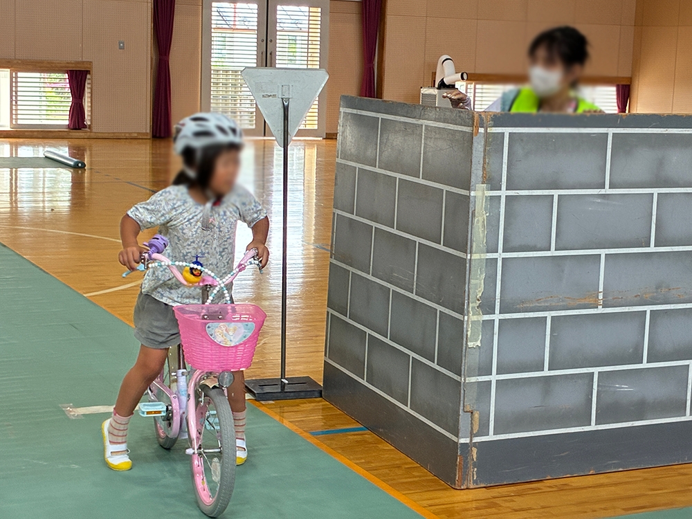 南丹市立胡麻郷小学校で交通安全教室を開催！