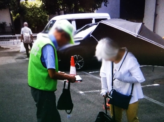 スーパー山田屋桃山店で交通安全啓発！