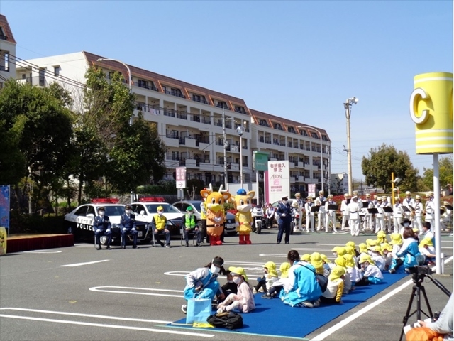 奈良県と合同で春の全国交通安全運動スタート式を開催